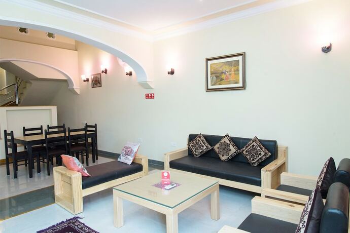 Imagen de la habitación del Hotel Fabhotel Suraj Palace Hiran Magri. Foto 16