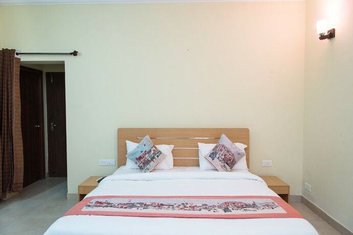 Imagen de la habitación del Hotel Fabhotel Suraj Palace Hiran Magri. Foto 29
