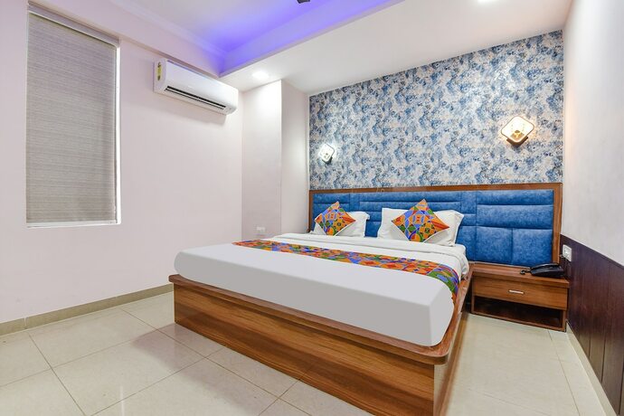 Imagen de la habitación del Hotel Fabhotel Suryamani. Foto 17