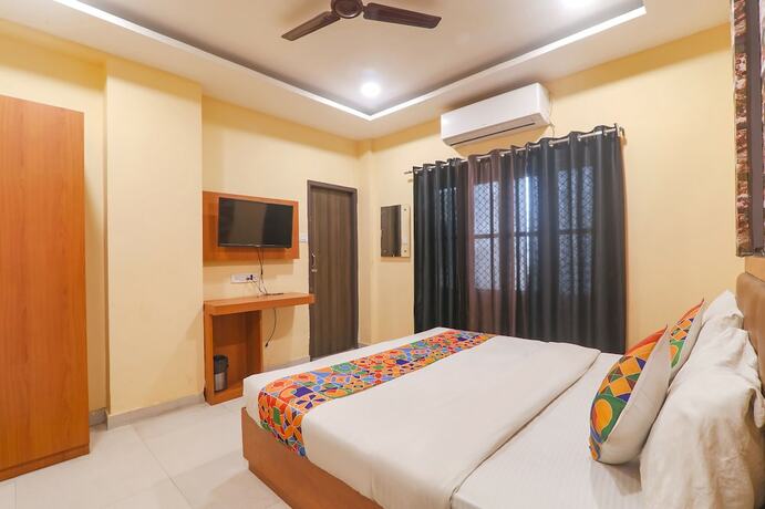 Imagen general del Hotel Fabhotel Swarn Banquet. Foto 2