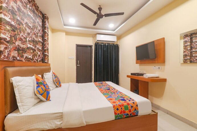 Imagen general del Hotel Fabhotel Swarn Banquet. Foto 3