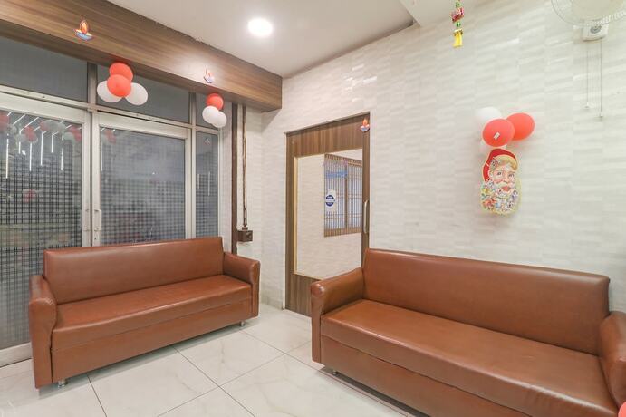 Imagen general del Hotel Fabhotel Swarn Banquet. Foto 4