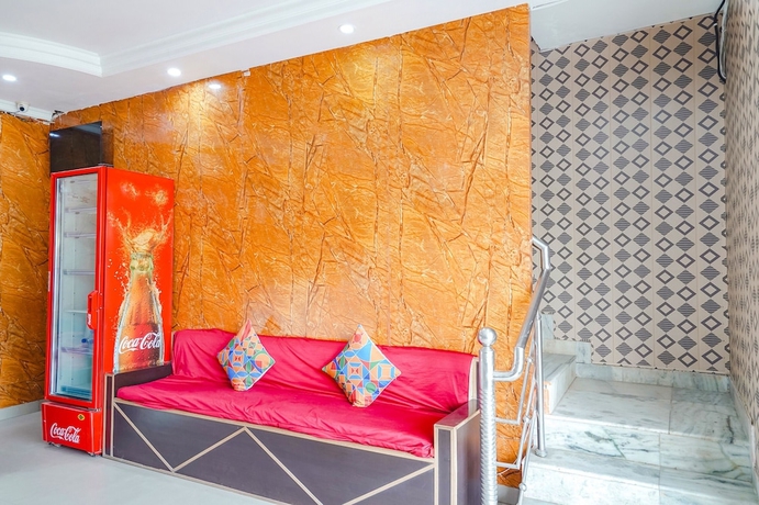 Imagen de los interiores del Hotel Fabhotel Taj Stay. Foto 18