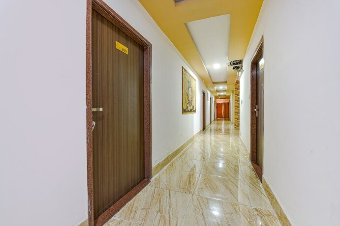 Imagen general del Hotel Fabhotel Tak Inn. Foto 10