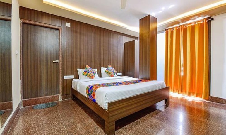 Imagen general del Hotel Fabhotel Tak International. Foto 1