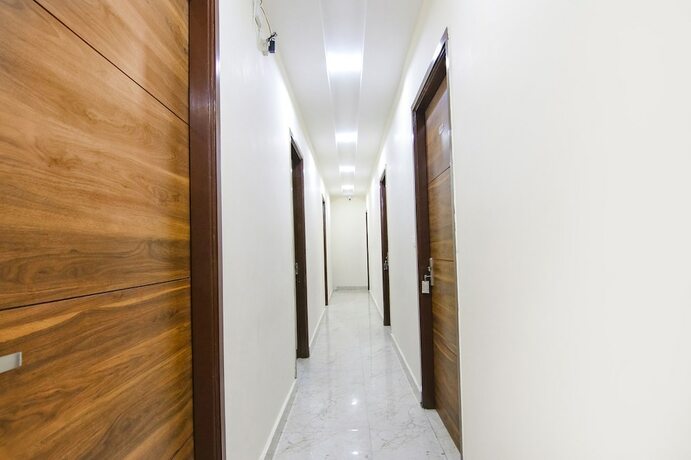 Imagen general del Hotel Fabhotel Tarry Town. Foto 5