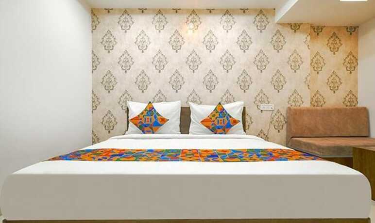 Imagen de la habitación del Hotel Fabhotel Ten Eleven. Foto 13