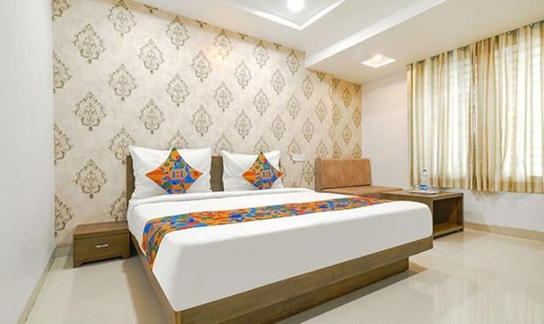 Imagen de la habitación del Hotel Fabhotel Ten Eleven. Foto 14