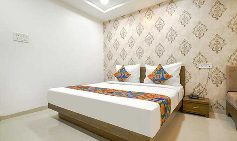 Imagen de la habitación del Hotel Fabhotel Ten Eleven. Foto 15