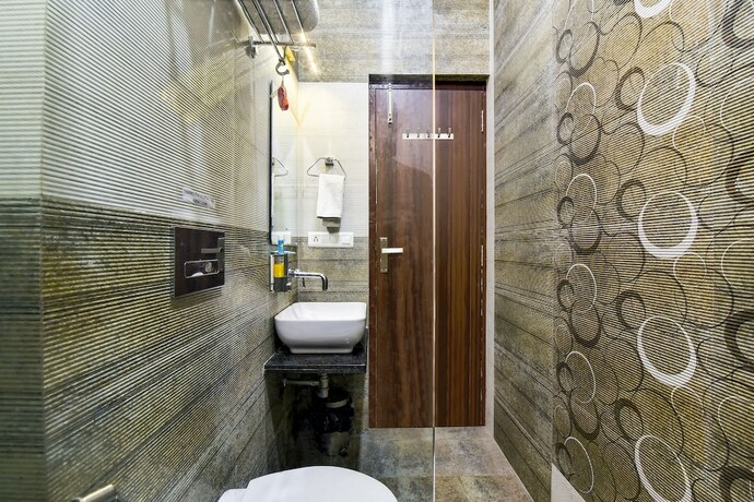 Imagen general del Hotel Fabhotel The Castle Homestay. Foto 12