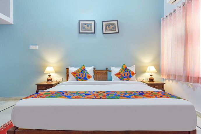 Imagen general del Hotel Fabhotel The Castle Homestay I. Foto 8