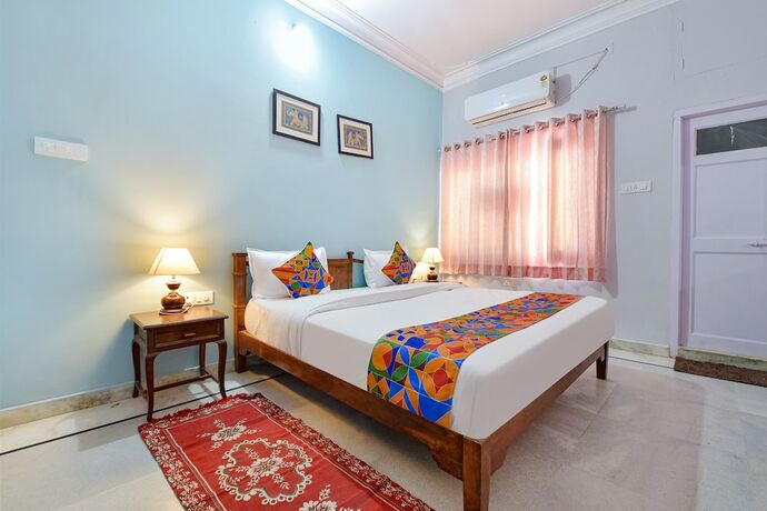 Imagen general del Hotel Fabhotel The Castle Homestay I. Foto 9