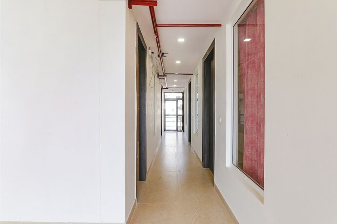Imagen general del Hotel Fabhotel The Comfort. Foto 4