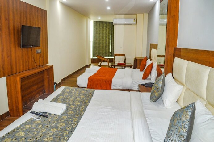 Imagen general del Hotel Fabhotel The Golf Inn. Foto 2