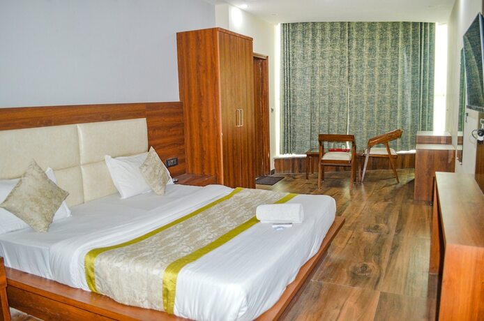 Imagen general del Hotel Fabhotel The Golf Inn. Foto 8