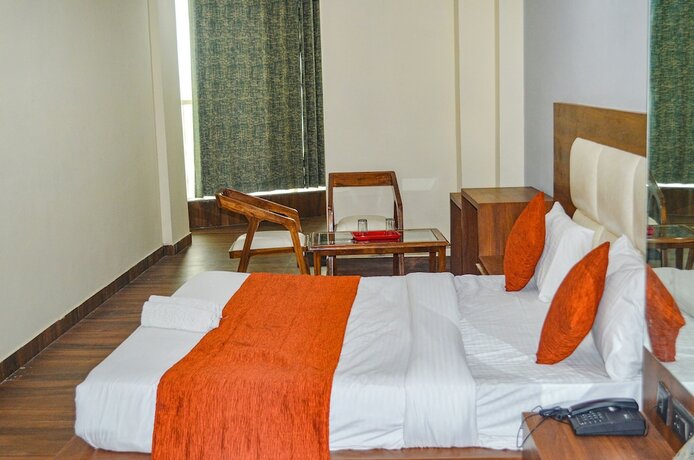 Imagen general del Hotel Fabhotel The Golf Inn. Foto 10