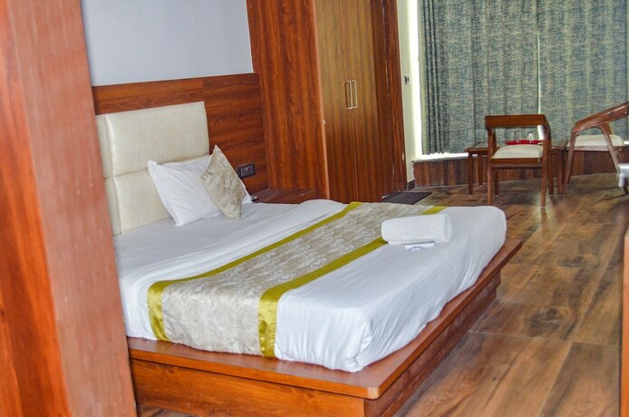 Imagen de la habitación del Hotel Fabhotel The Golf Inn. Foto 20