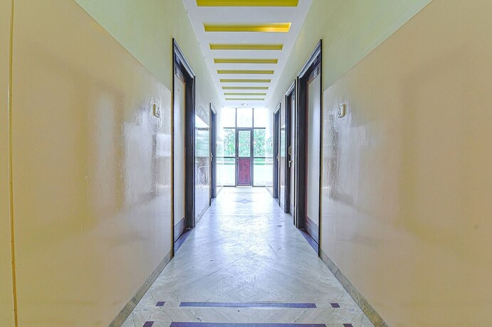 Imagen general del Hotel Fabhotel The Grand Kailash. Foto 10