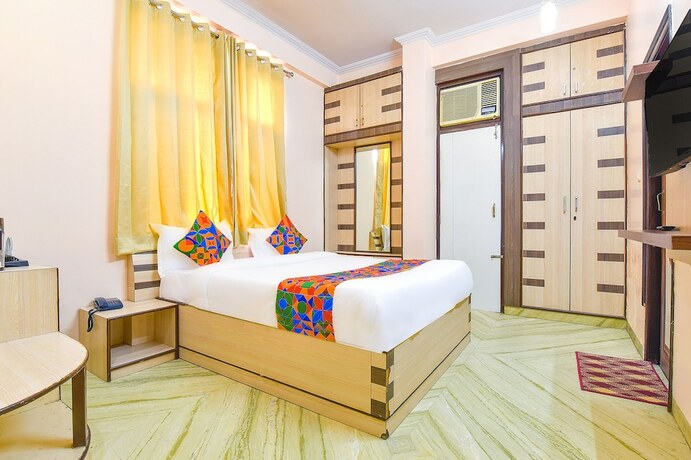 Imagen de la habitación del Hotel Fabhotel The Grand Kailash. Foto 18