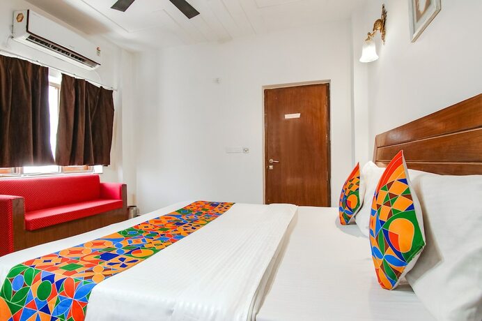 Imagen general del Hotel Fabhotel The Green Majestic. Foto 12