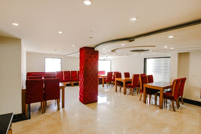 Imagen general del Hotel Fabhotel The Green Majestic. Foto 15