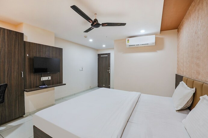 Imagen general del Hotel Fabhotel The Heaven. Foto 8