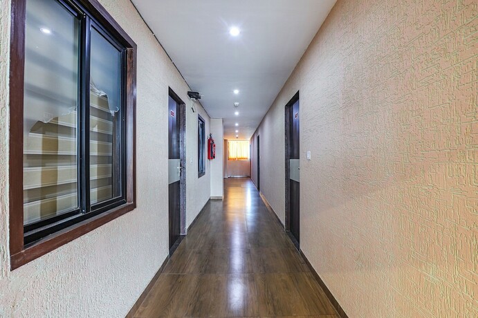 Imagen general del Hotel Fabhotel The Heaven. Foto 12