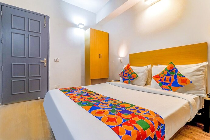 Imagen de la habitación del Hotel Fabhotel The Leamington. Foto 19