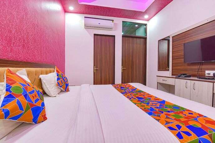 Imagen general del Hotel Fabhotel The Lotus. Foto 10
