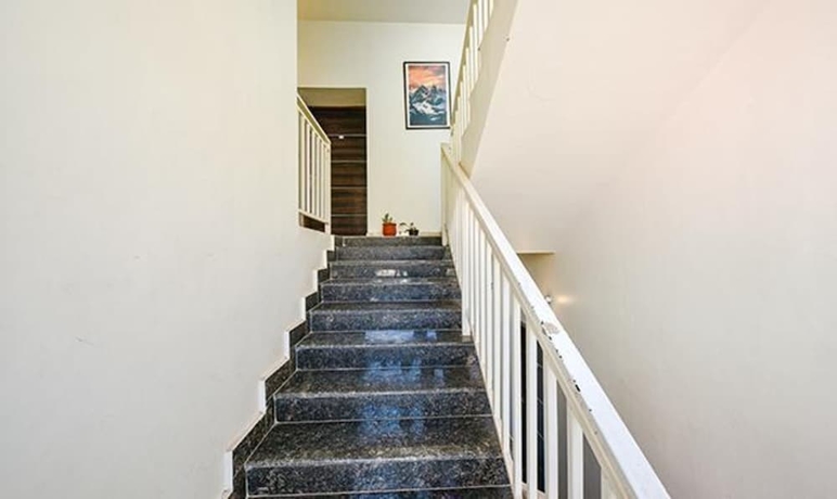 Imagen de los interiores del Hotel Fabhotel The Micky House. Foto 11