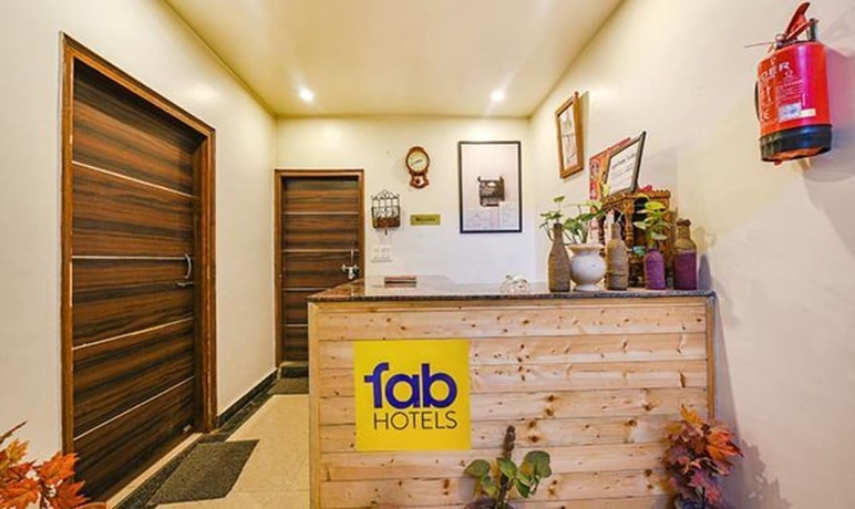Imagen de los interiores del Hotel Fabhotel The Micky House. Foto 16