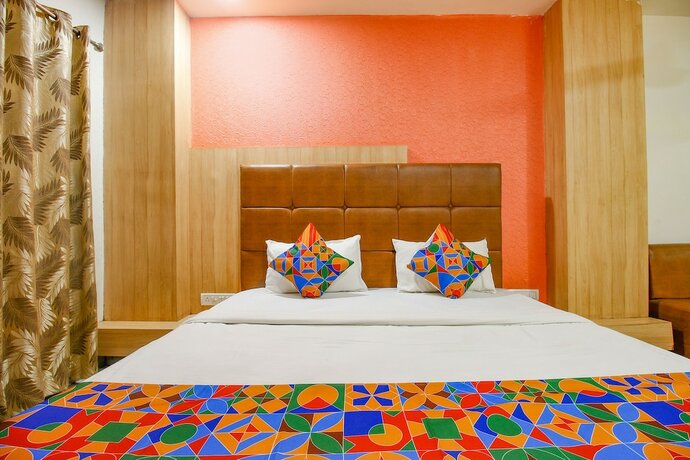 Imagen de la habitación del Hotel Fabhotel The Oasis. Foto 17