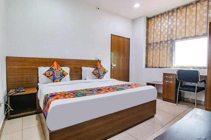 Imagen de la habitación del Hotel Fabhotel The Orient. Foto 19