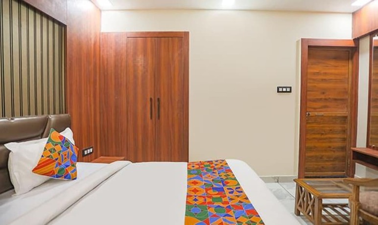 Imagen general del Hotel Fabhotel The Treenity House. Foto 10