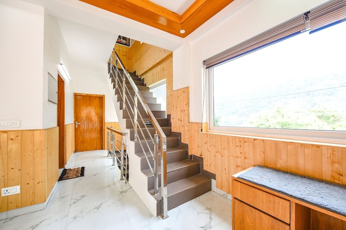 Imagen de los interiores del Hotel Fabhotel The Weekend Vibes. Foto 15