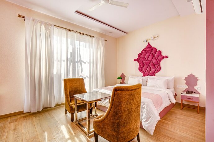 Imagen general del Hotel Fabhotel The White Moon. Foto 1
