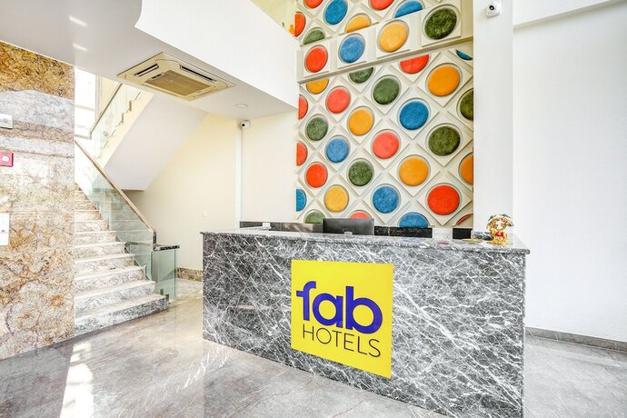 Imagen general del Hotel Fabhotel The White Moon. Foto 6