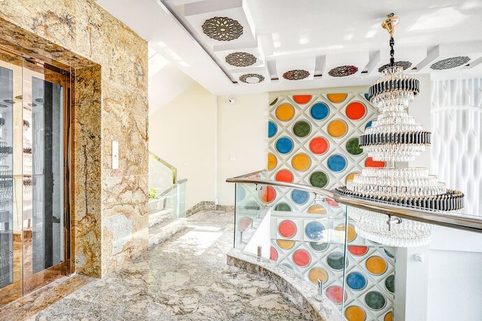 Imagen general del Hotel Fabhotel The White Moon. Foto 13