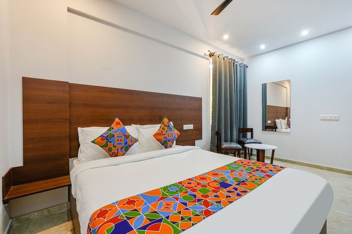 Imagen general del Hotel Fabhotel Tree Suites. Foto 3