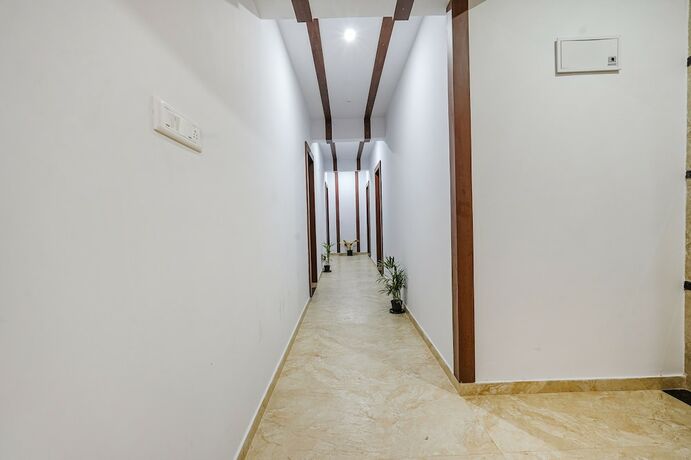 Imagen general del Hotel Fabhotel Tree Suites. Foto 7