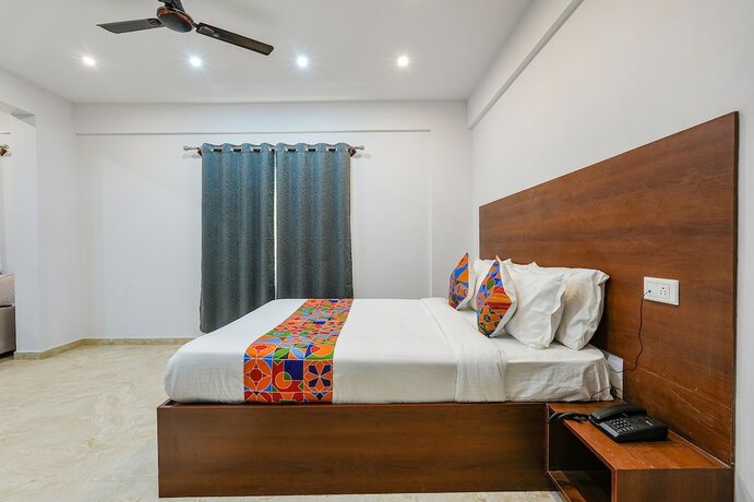 Imagen general del Hotel Fabhotel Tree Suites. Foto 9