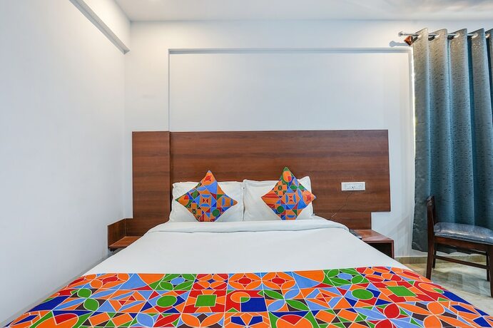 Imagen general del Hotel Fabhotel Tree Suites. Foto 11