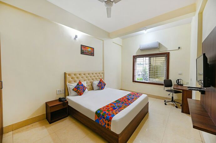 Imagen de la habitación del Hotel Fabhotel Triple Tree. Foto 19