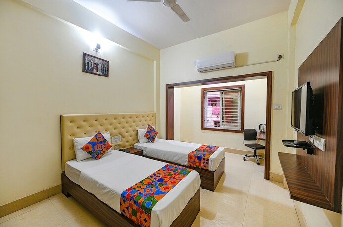 Imagen general del Hotel Fabhotel Triple Tree. Foto 15