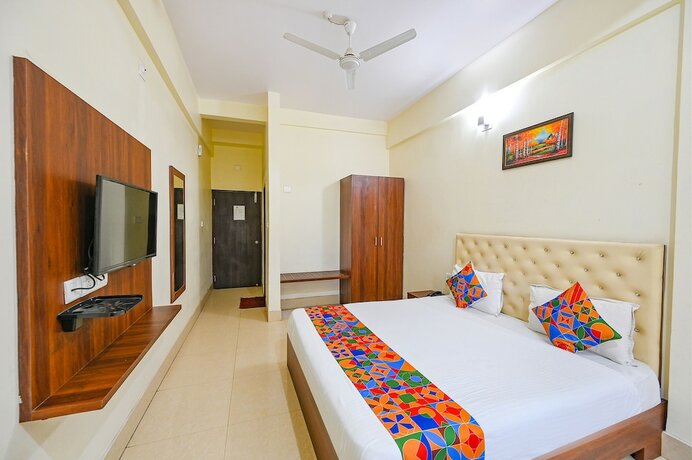 Imagen de la habitación del Hotel Fabhotel Triple Tree. Foto 20