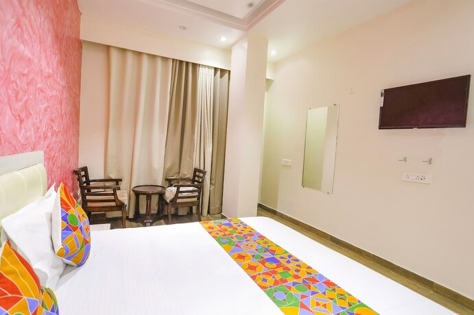 Imagen general del Hotel Fabhotel Uday Villa. Foto 10