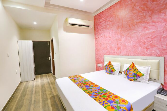 Imagen general del Hotel Fabhotel Uday Villa. Foto 11