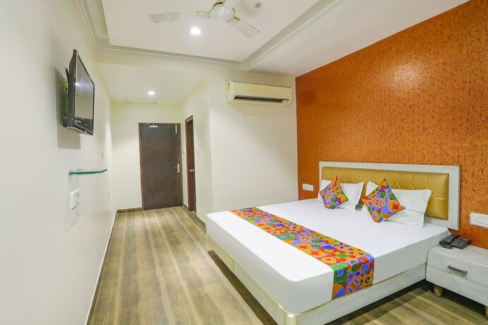 Imagen general del Hotel Fabhotel Uday Villa. Foto 13