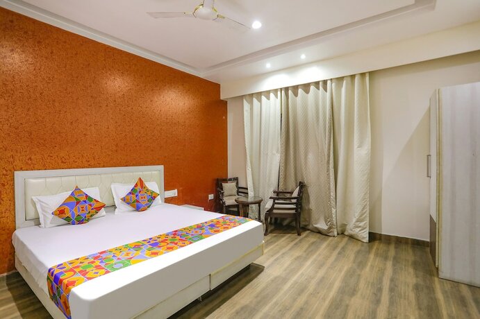 Imagen de la habitación del Hotel Fabhotel Uday Villa. Foto 20