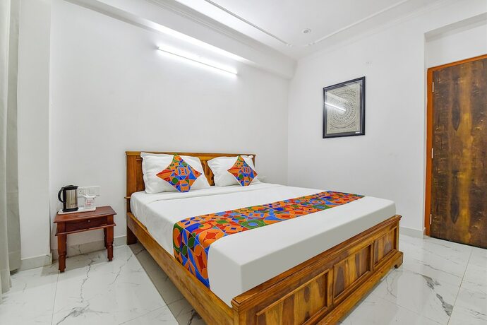 Imagen de la habitación del Hotel Fabhotel Umrao Haveli. Foto 20